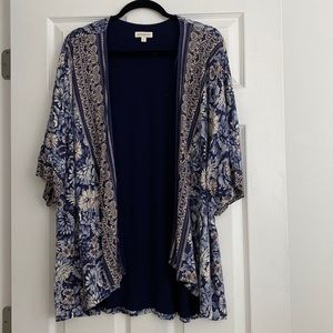 Navy floral short sleeve jacket /topper Monsoon UK brand. Size Large.Fully lined